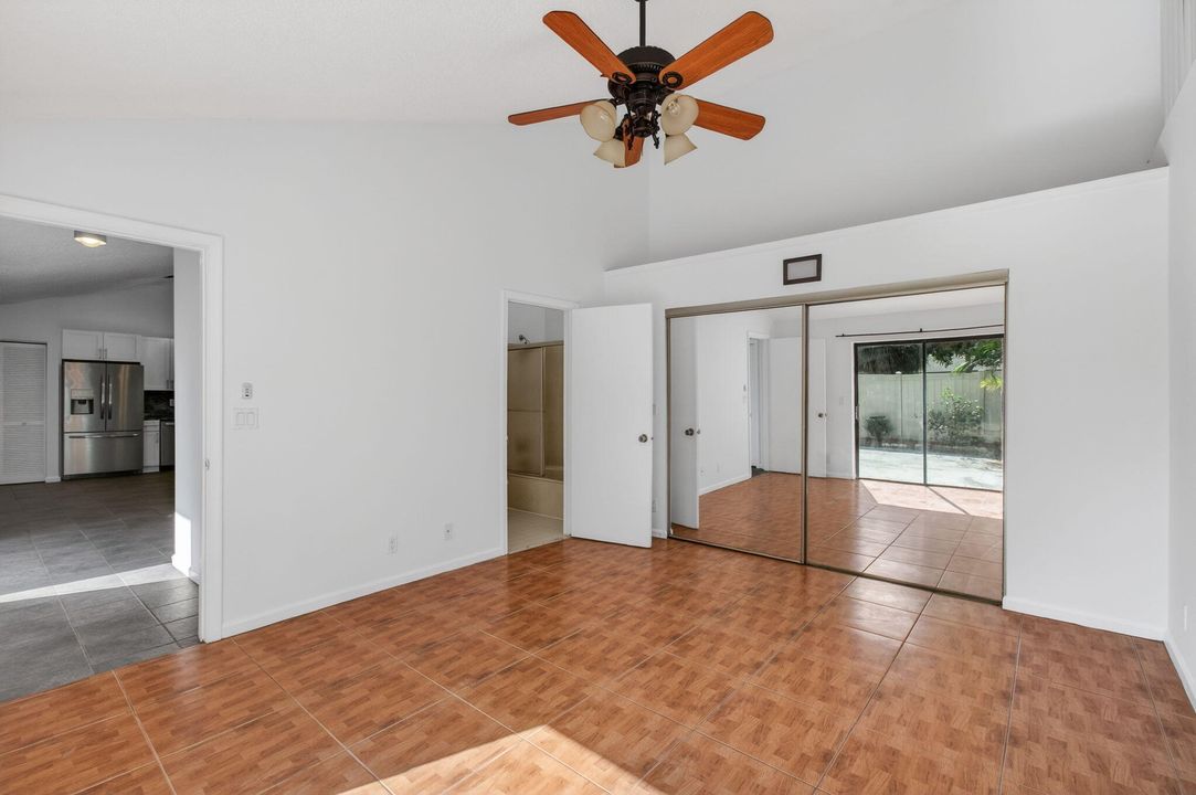 En Venta: $355,000 (2 camas, 2 baños, 1134 Pies cuadrados)