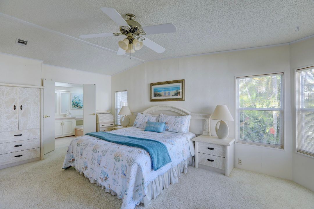 待售: $207,000 (2 贝兹, 2 浴室, 1412 平方英尺)