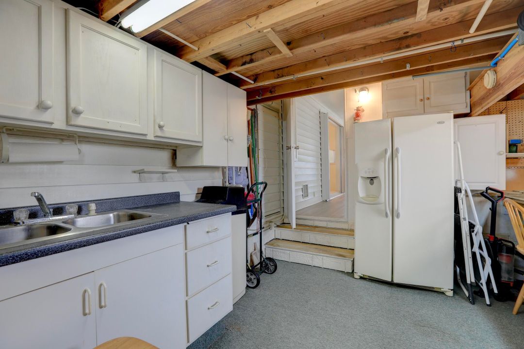 待售: $207,000 (2 贝兹, 2 浴室, 1412 平方英尺)