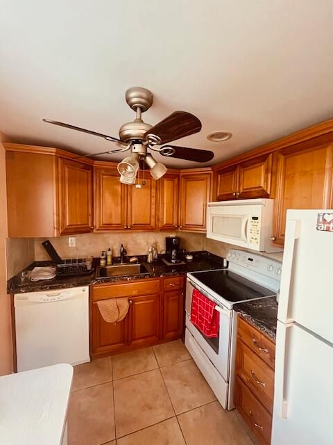For Rent: $1,600 (2 beds, 2 baths, 907 Square Feet)