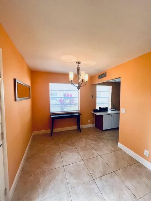For Rent: $1,600 (2 beds, 2 baths, 907 Square Feet)