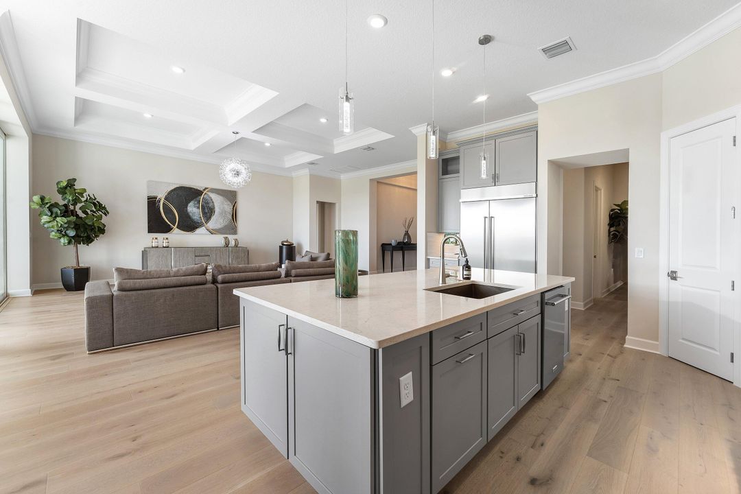 En Venta: $2,985,000 (4 camas, 3 baños, 3461 Pies cuadrados)