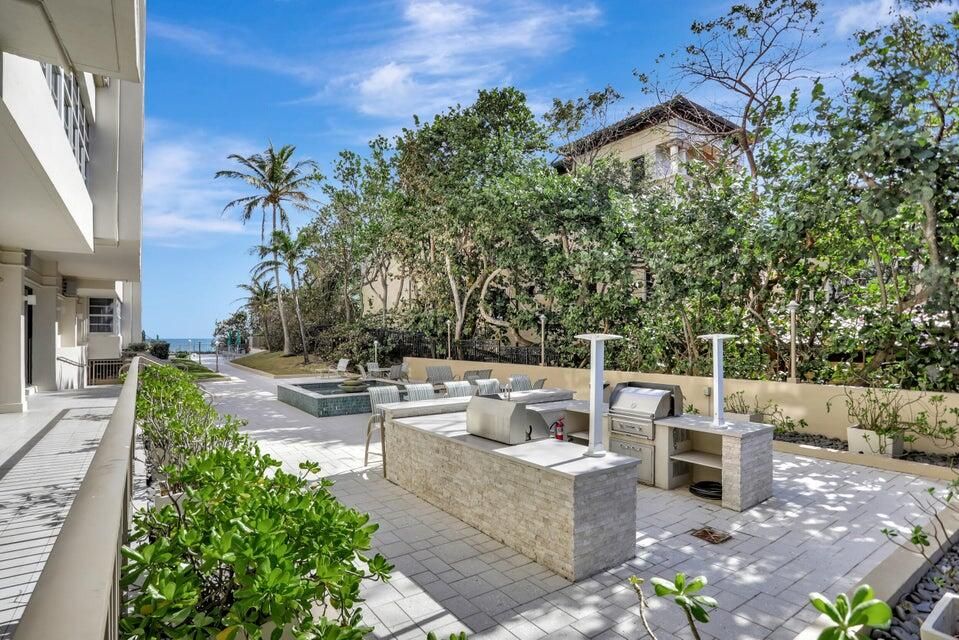 待售: $875,000 (2 贝兹, 2 浴室, 1249 平方英尺)