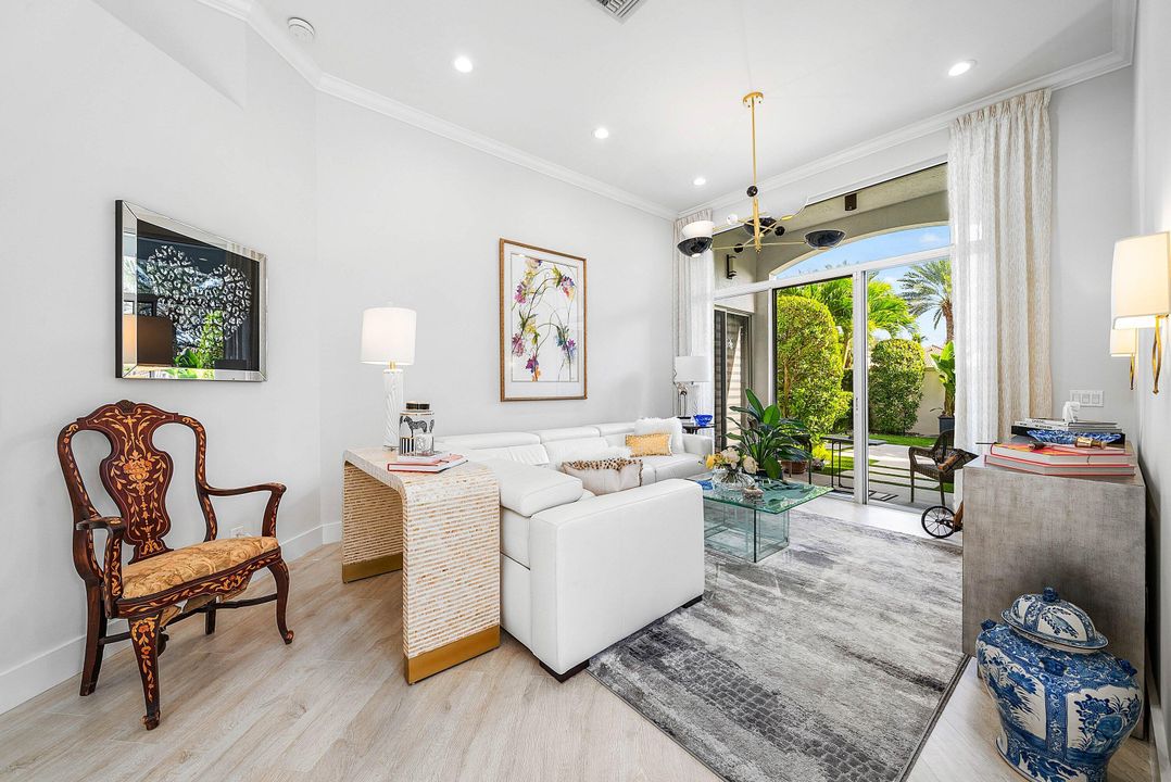 For Sale: $725,000 (3 beds, 2 baths, 1628 Square Feet)