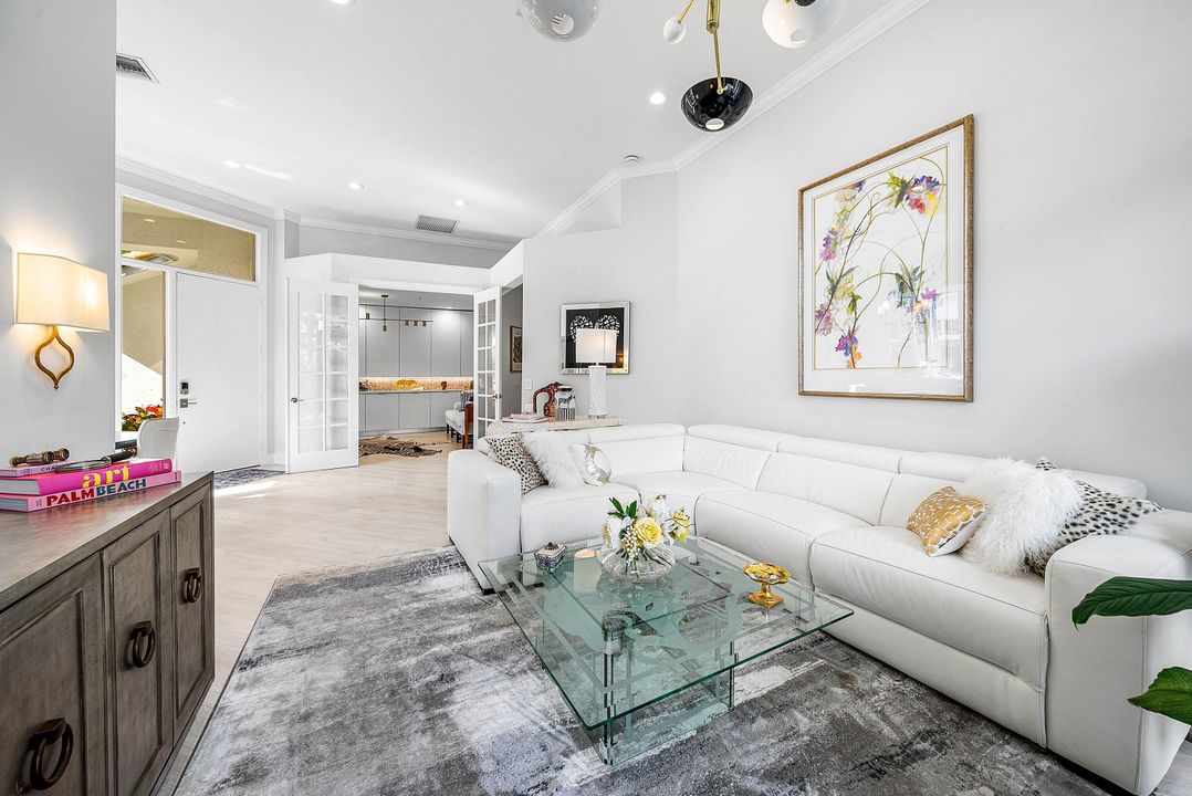 For Sale: $725,000 (3 beds, 2 baths, 1628 Square Feet)