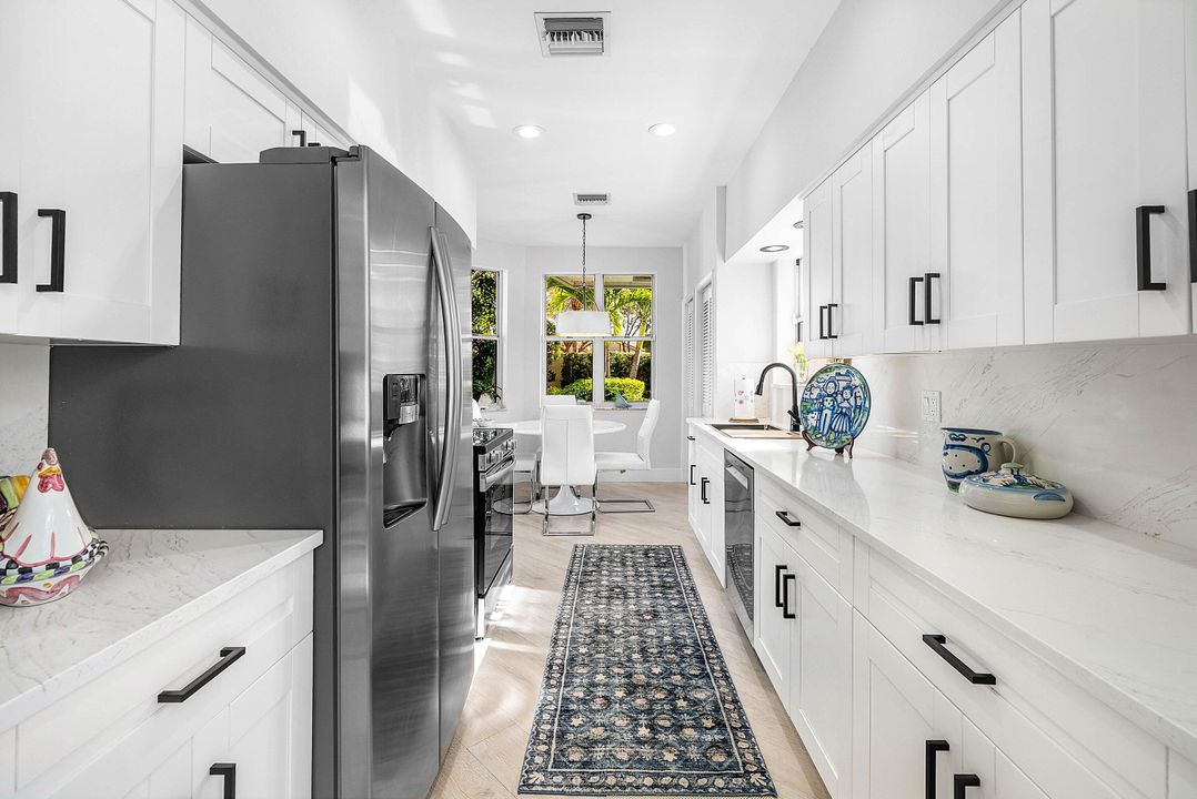 For Sale: $725,000 (3 beds, 2 baths, 1628 Square Feet)