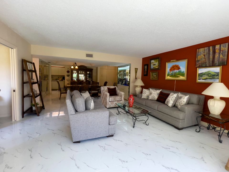 For Sale: $210,000 (3 beds, 2 baths, 1650 Square Feet)