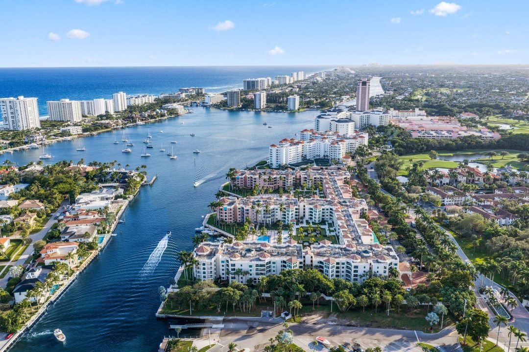 На продажу: $825,000 (2 спален, 2 ванн, 1706 Квадратных фут)