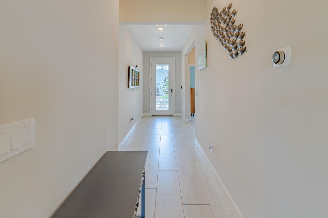 На продажу: $472,000 (3 спален, 2 ванн, 1671 Квадратных фут)