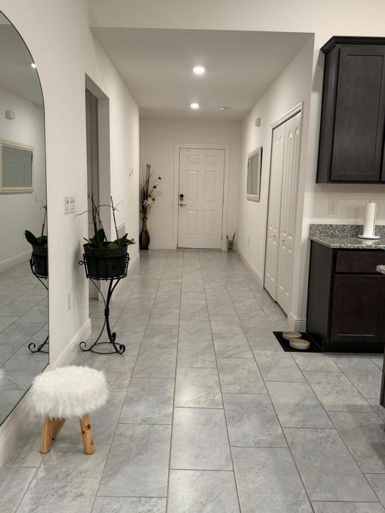 En Renta: $3,100 (4 camas, 3 baños, 2069 Pies cuadrados)