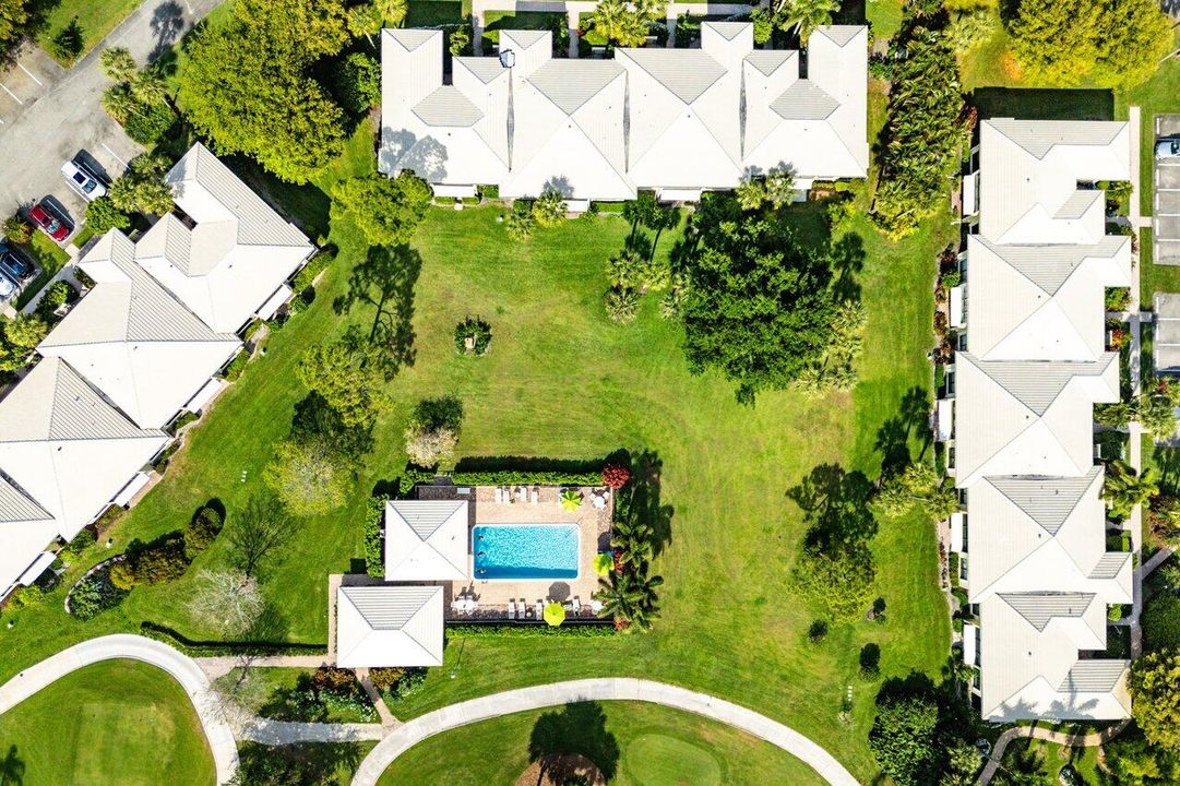 For Sale: $695,000 (3 beds, 2 baths, 1958 Square Feet)