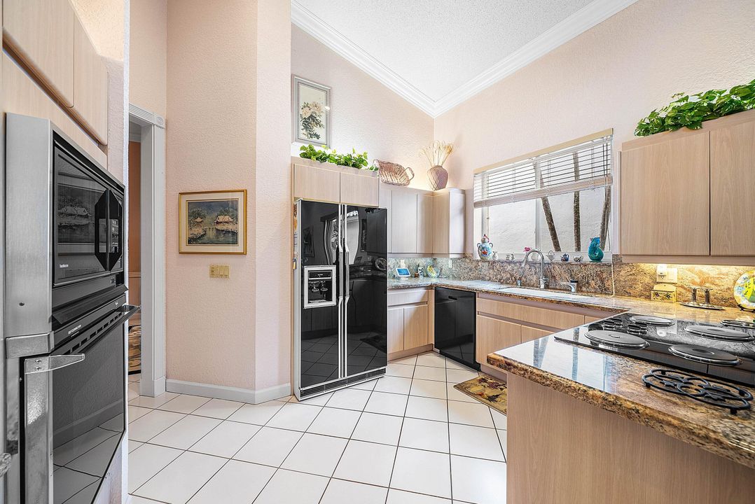 待售: $1,699,000 (3 贝兹, 3 浴室, 2879 平方英尺)