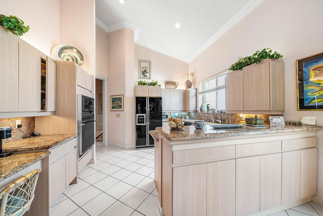 待售: $1,699,000 (3 贝兹, 3 浴室, 2879 平方英尺)