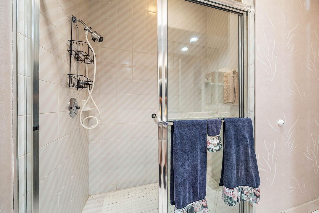 待售: $1,699,000 (3 贝兹, 3 浴室, 2879 平方英尺)