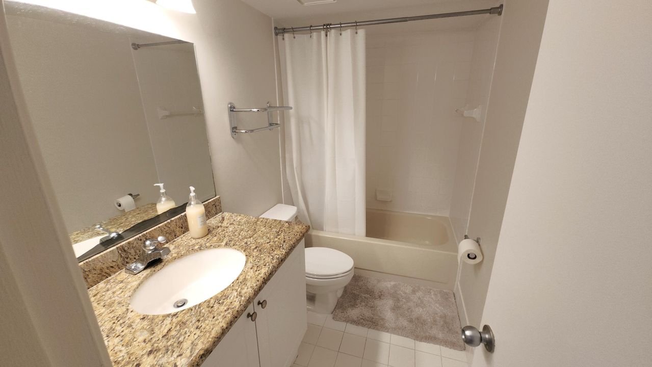 В аренду: $4,999 (2 спален, 2 ванн, 1160 Квадратных фут)