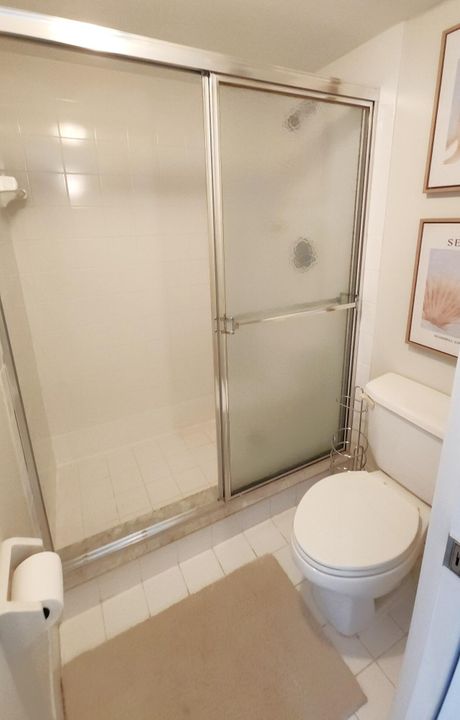 В аренду: $4,999 (2 спален, 2 ванн, 1160 Квадратных фут)