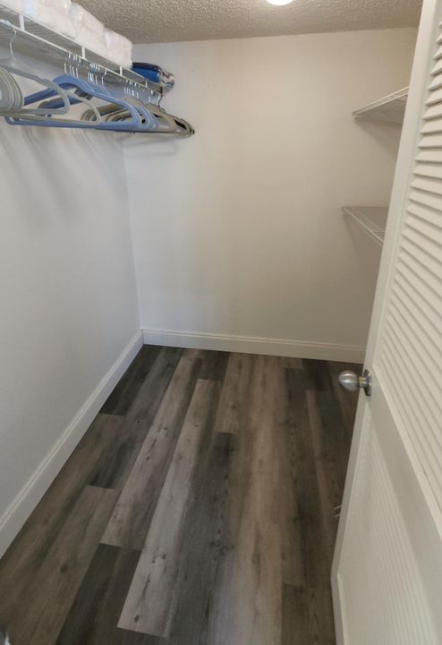 В аренду: $4,999 (2 спален, 2 ванн, 1160 Квадратных фут)