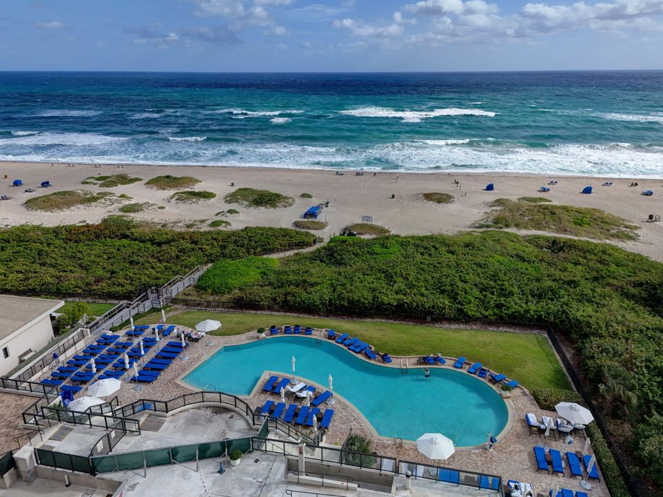 En Venta: $2,625,000 (2 camas, 2 baños, 2115 Pies cuadrados)