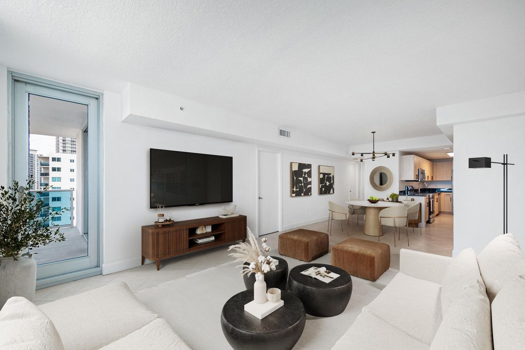 For Rent: $3,000 (2 beds, 2 baths, 1100 Square Feet)