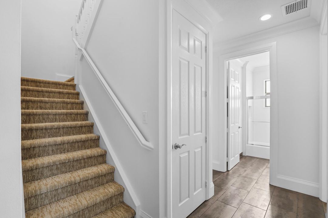 待售: $1,500,000 (5 贝兹, 4 浴室, 3579 平方英尺)