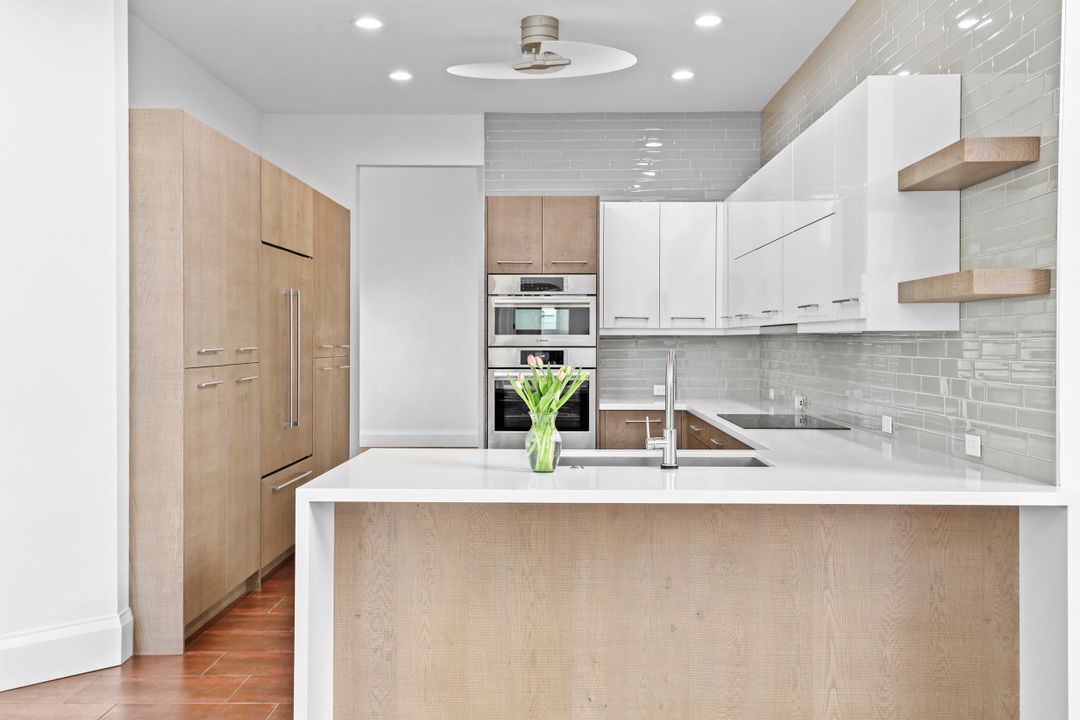 待售: $1,500,000 (5 贝兹, 4 浴室, 3579 平方英尺)