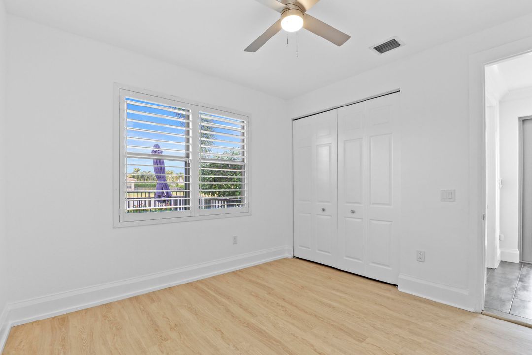 待售: $1,500,000 (5 贝兹, 4 浴室, 3579 平方英尺)