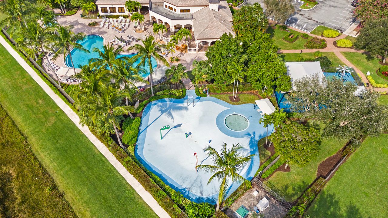 待售: $1,500,000 (5 贝兹, 4 浴室, 3579 平方英尺)