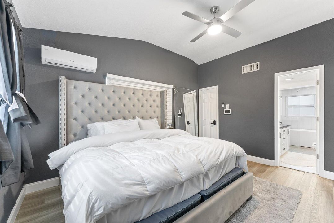 For Sale: $689,999 (4 beds, 3 baths, 1921 Square Feet)