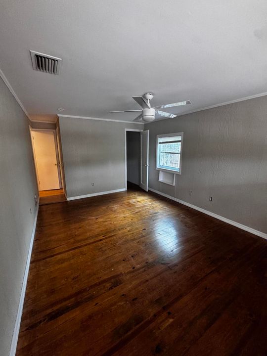 出租: $3,300 (3 贝兹, 3 浴室, 1805 平方英尺)