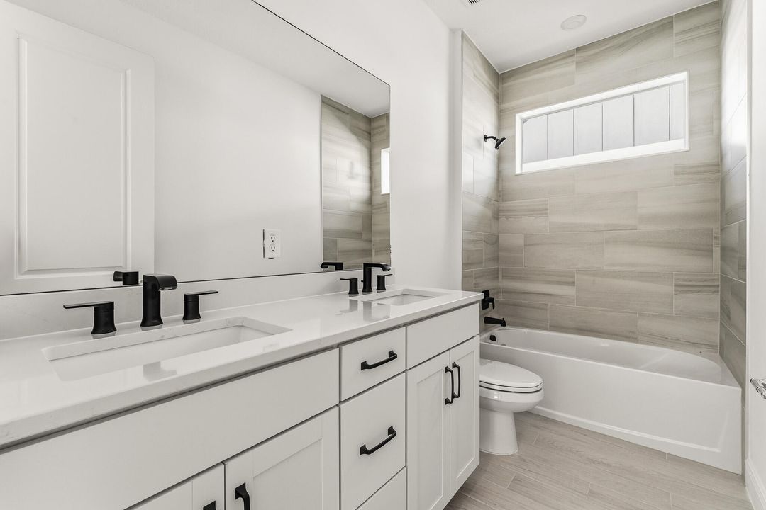 待售: $875,510 (4 贝兹, 3 浴室, 3110 平方英尺)