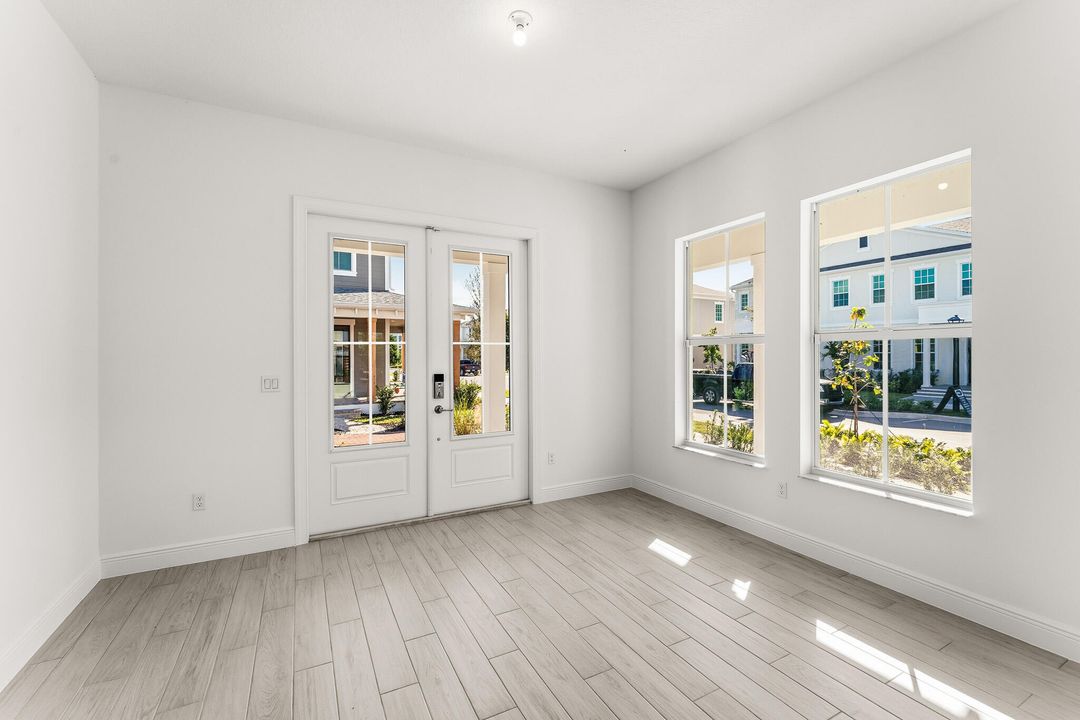 待售: $875,510 (4 贝兹, 3 浴室, 3110 平方英尺)