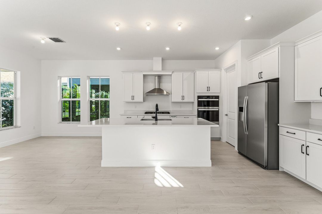 待售: $875,510 (4 贝兹, 3 浴室, 3110 平方英尺)