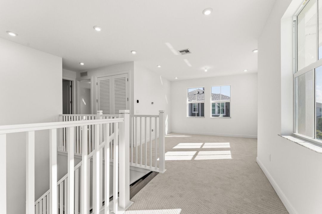 待售: $875,510 (4 贝兹, 3 浴室, 3110 平方英尺)