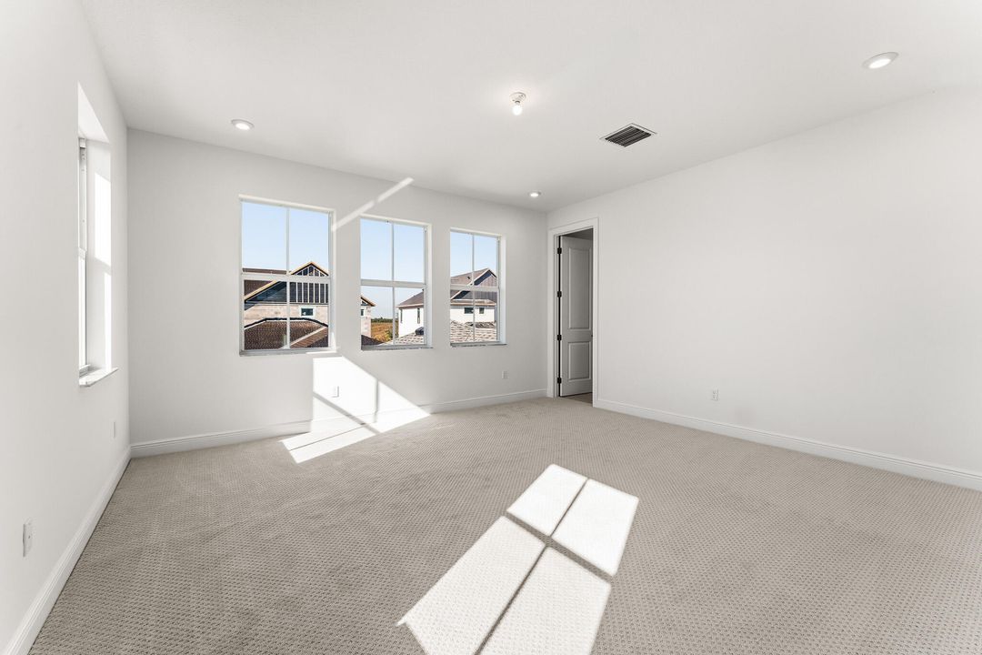 待售: $875,510 (4 贝兹, 3 浴室, 3110 平方英尺)