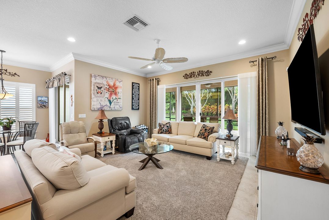 На продажу: $800,000 (3 спален, 2 ванн, 2160 Квадратных фут)