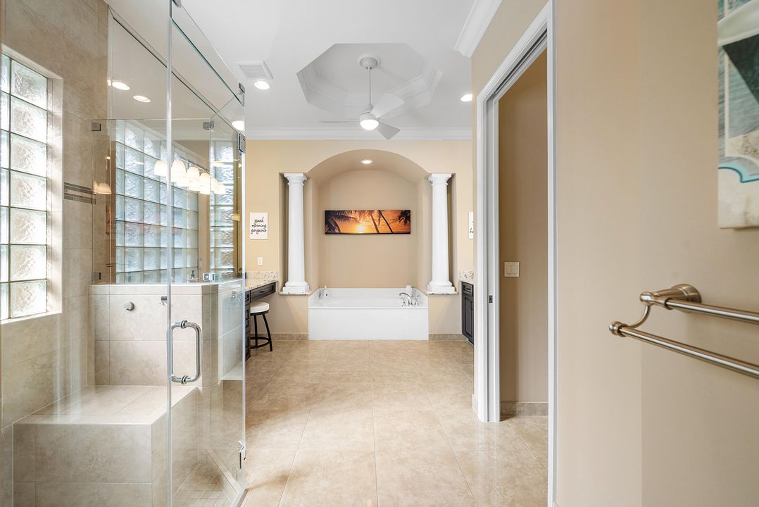 На продажу: $800,000 (3 спален, 2 ванн, 2160 Квадратных фут)