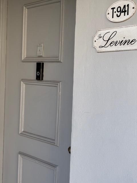 На продажу: $85,000 (2 спален, 2 ванн, 920 Квадратных фут)