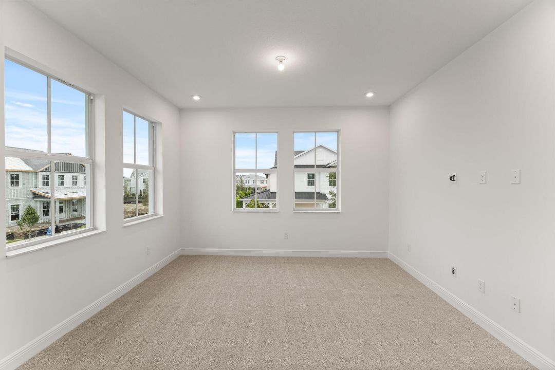 For Sale: $890,000 (4 beds, 3 baths, 3110 Square Feet)