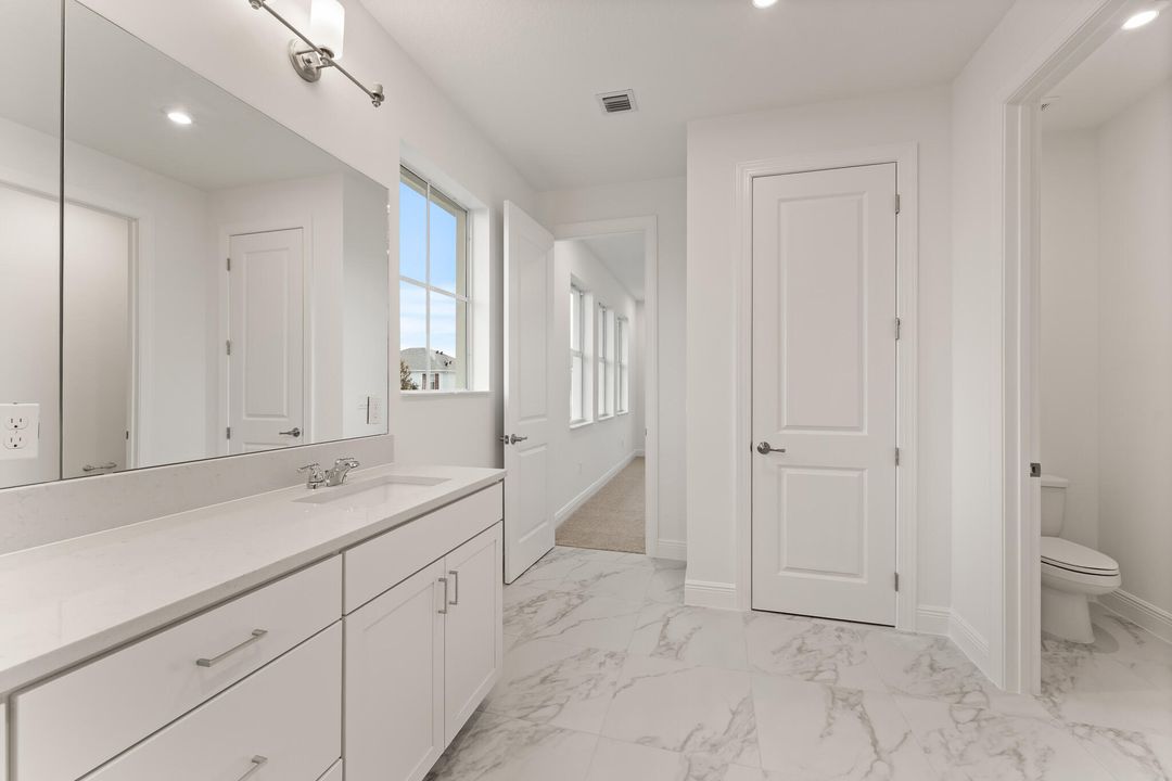 For Sale: $890,000 (4 beds, 3 baths, 3110 Square Feet)