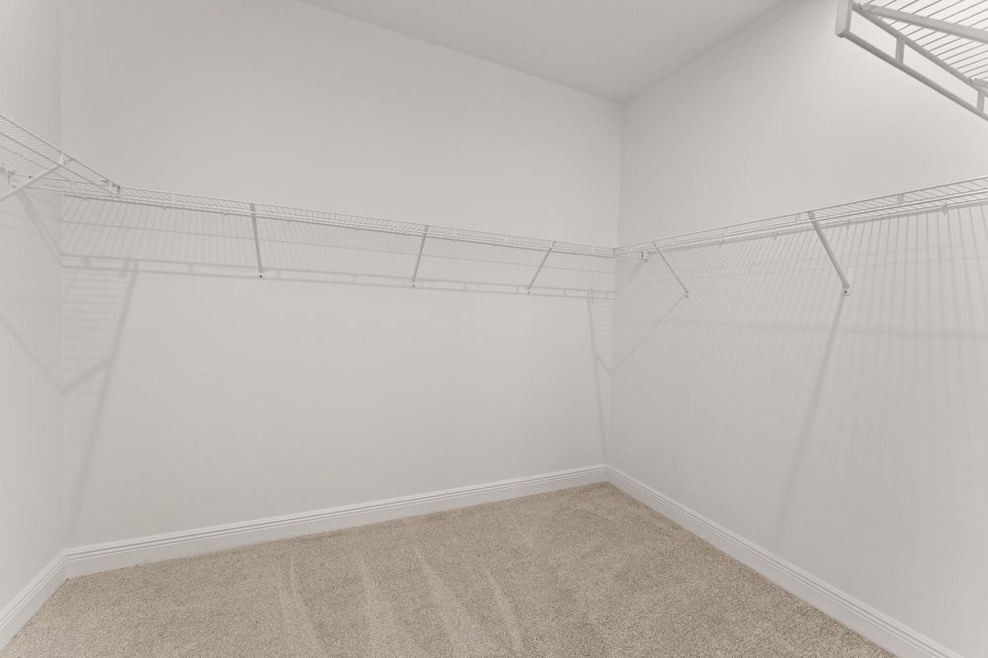 For Sale: $890,000 (4 beds, 3 baths, 3110 Square Feet)