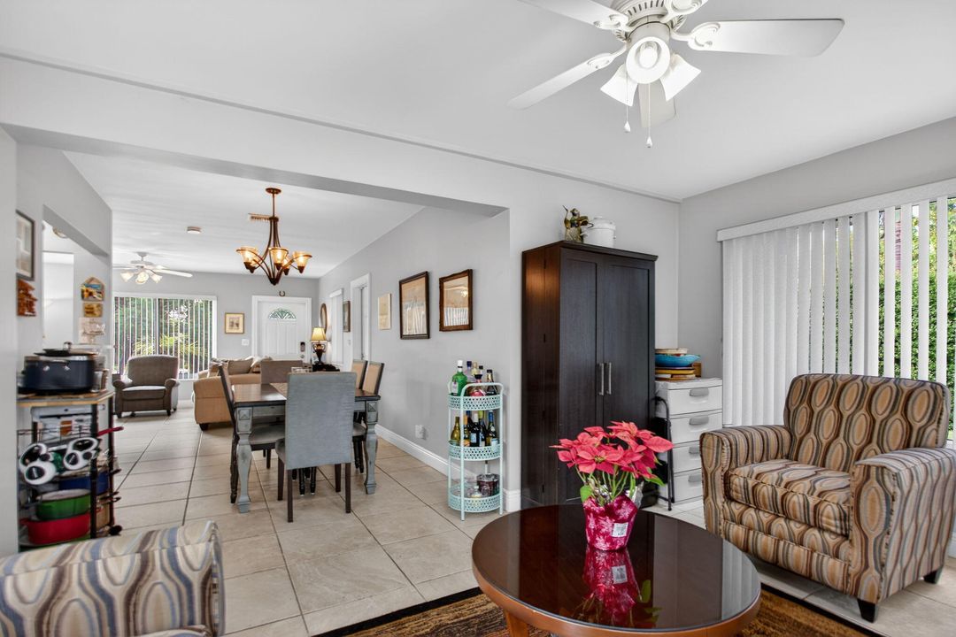 For Sale: $639,900 (3 beds, 2 baths, 1292 Square Feet)