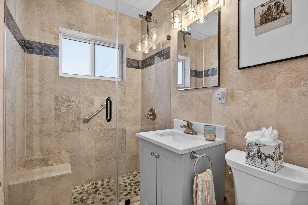 For Sale: $639,900 (3 beds, 2 baths, 1292 Square Feet)