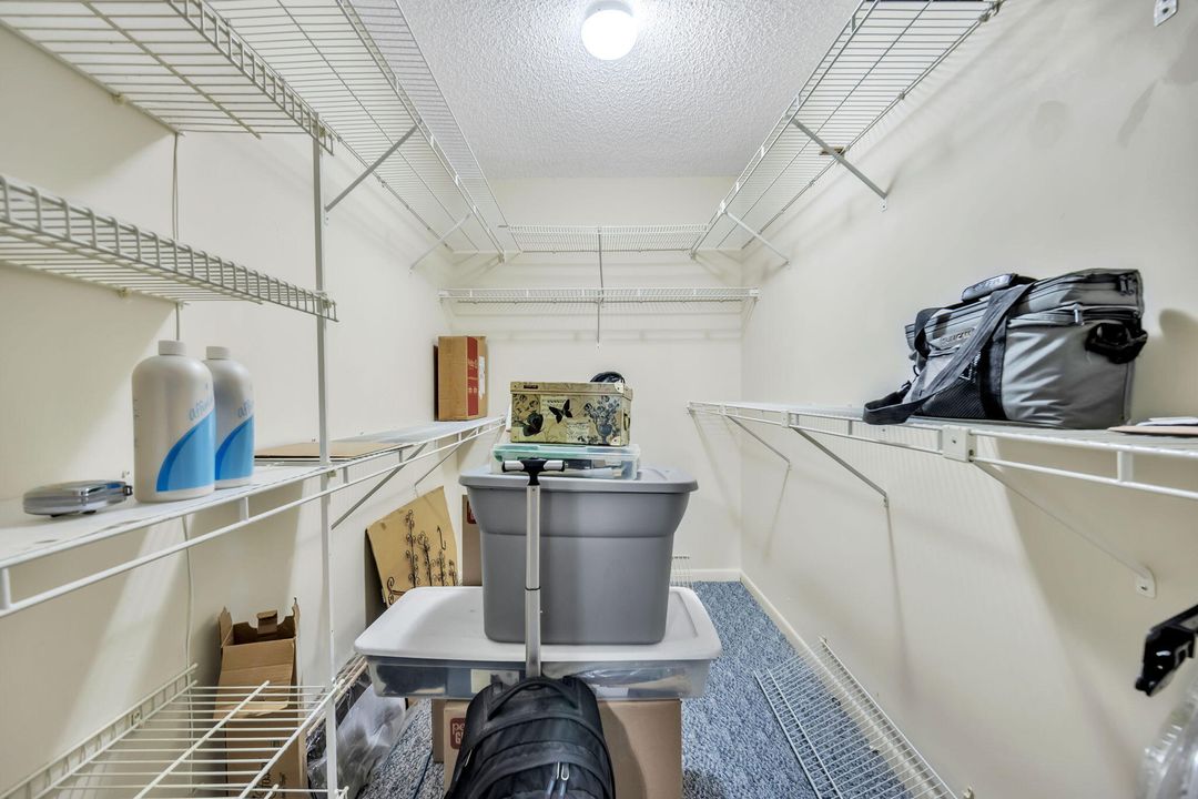 For Sale: $430,000 (2 beds, 2 baths, 1594 Square Feet)