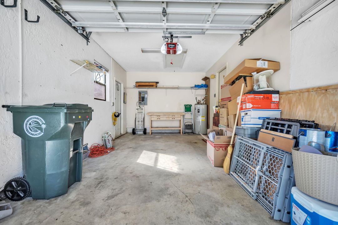 For Sale: $430,000 (2 beds, 2 baths, 1594 Square Feet)