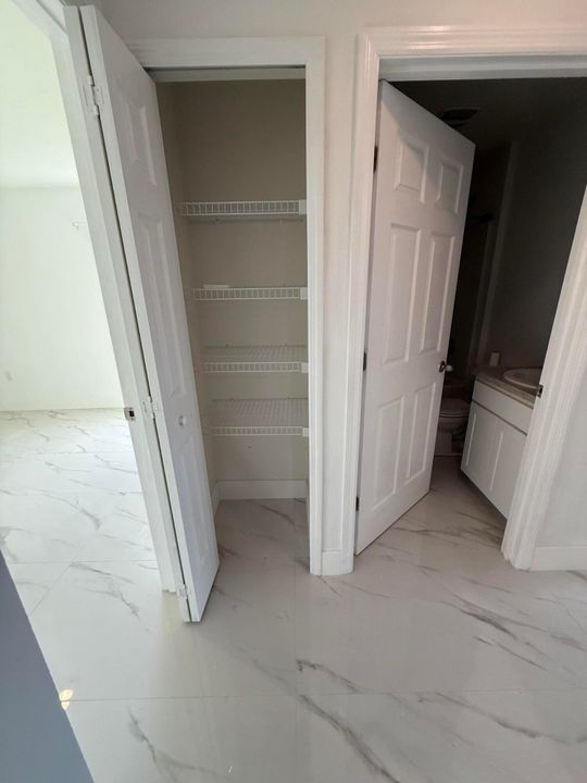 En Renta: $2,600 (4 camas, 2 baños, 1806 Pies cuadrados)