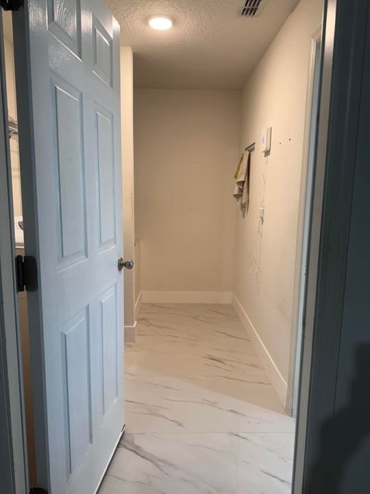 En Renta: $2,600 (4 camas, 2 baños, 1806 Pies cuadrados)