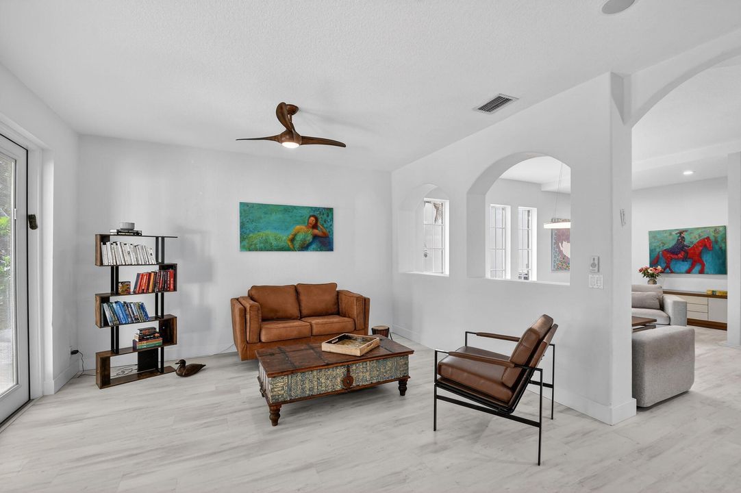 For Sale: $750,000 (4 beds, 2 baths, 2414 Square Feet)