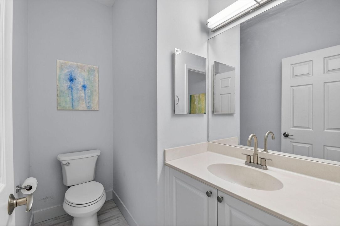 For Sale: $750,000 (4 beds, 2 baths, 2414 Square Feet)