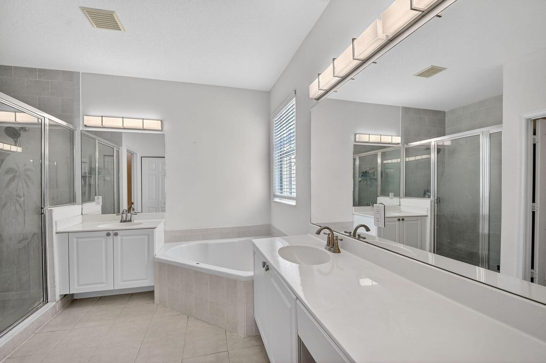 For Sale: $750,000 (4 beds, 2 baths, 2414 Square Feet)