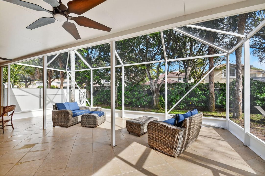 For Sale: $750,000 (4 beds, 2 baths, 2414 Square Feet)